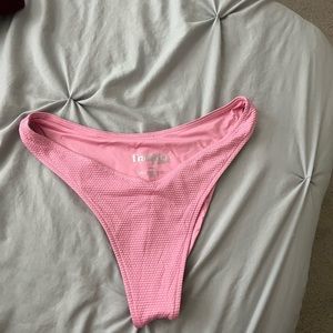 NWOT Frankie’s bikinis Zuma bikini bottoms